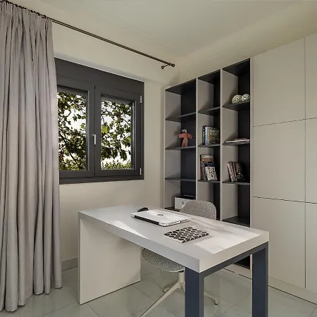 Villa Heora - The Floating